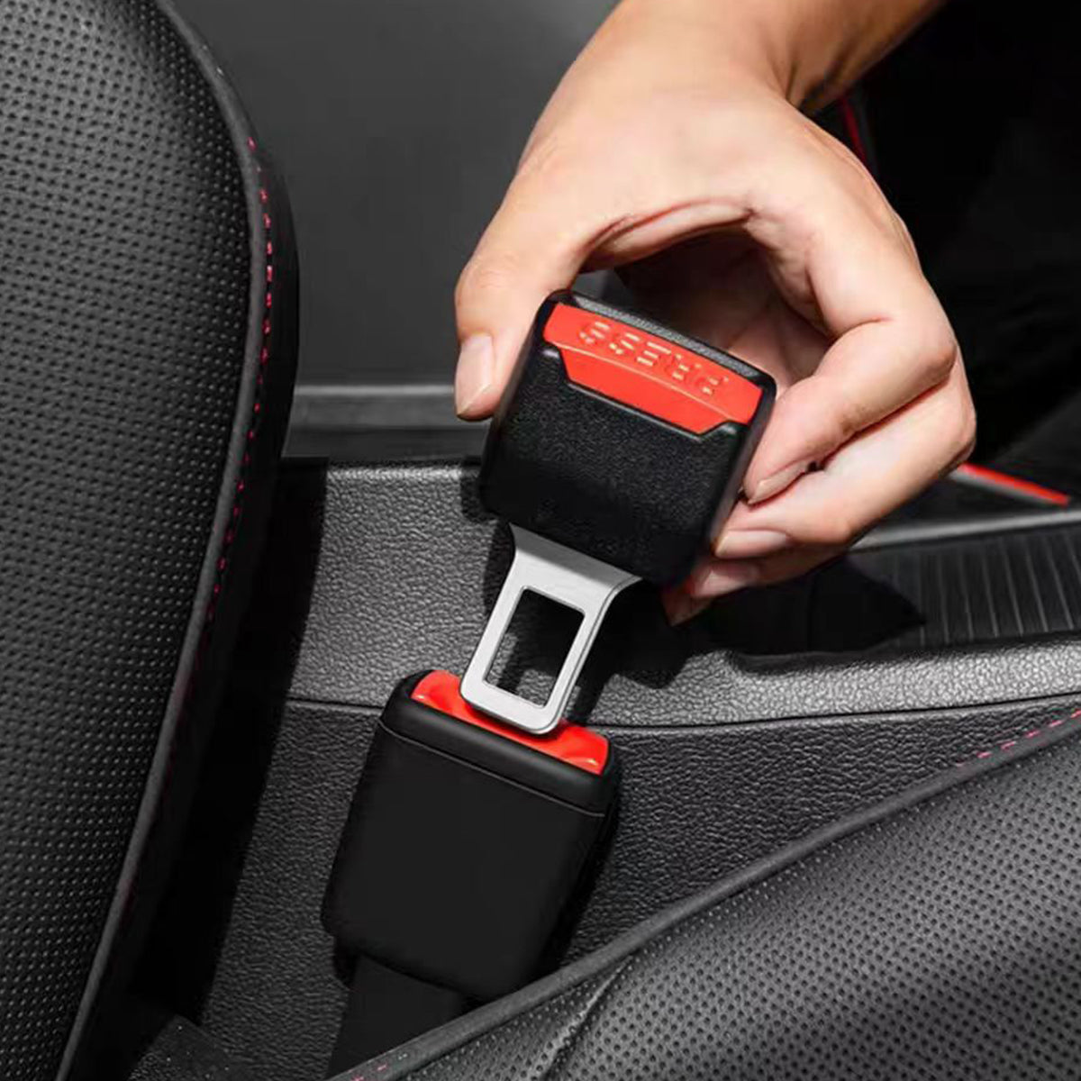 2Pcs Original Belt Buckle Shoulder Pads,Give YouComfortable Driving Compatible with Most Models